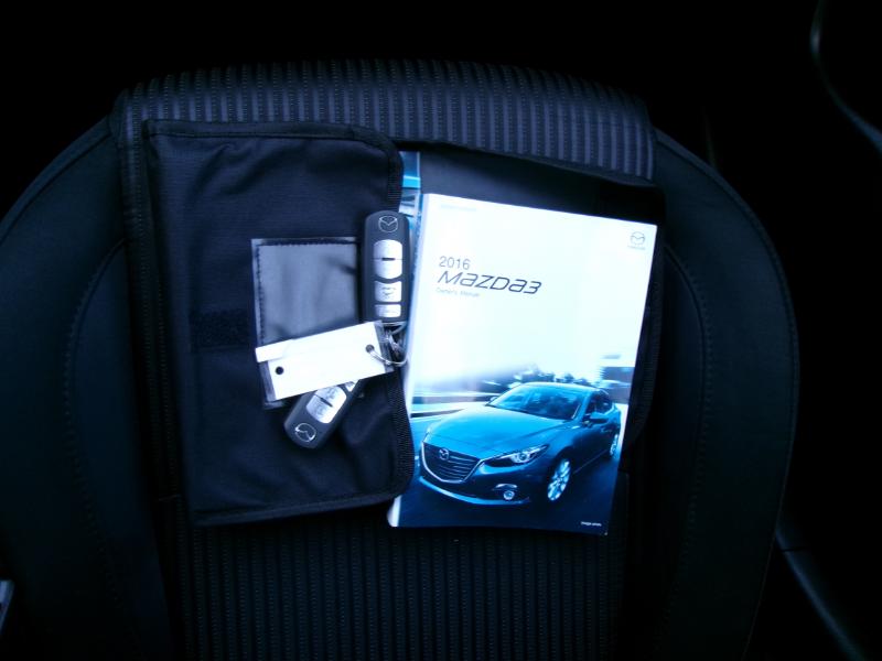 Mazda MAZDA3 i Sport AT 4-Door 2016
