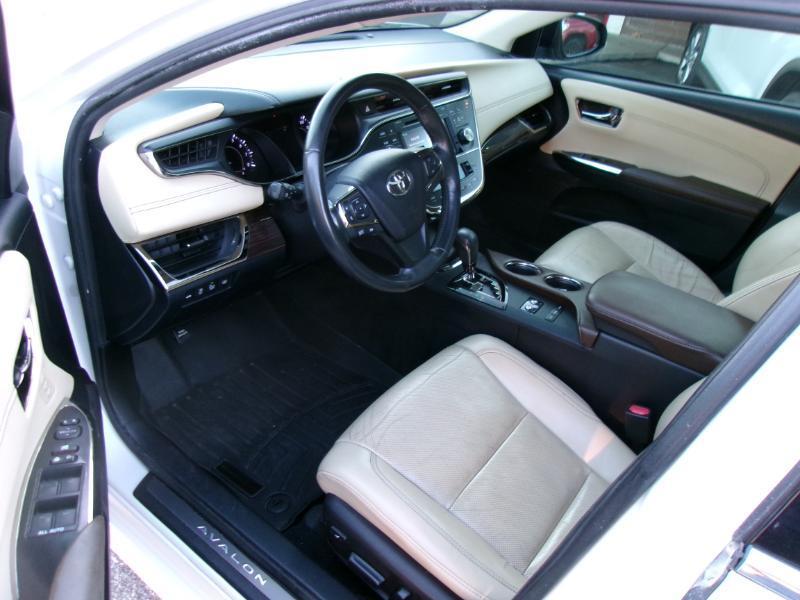 Toyota Avalon Limited 2015