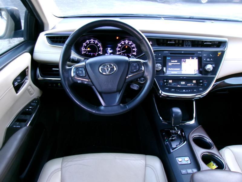 Toyota Avalon Limited 2015