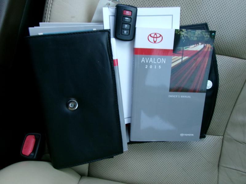 Toyota Avalon Limited 2015