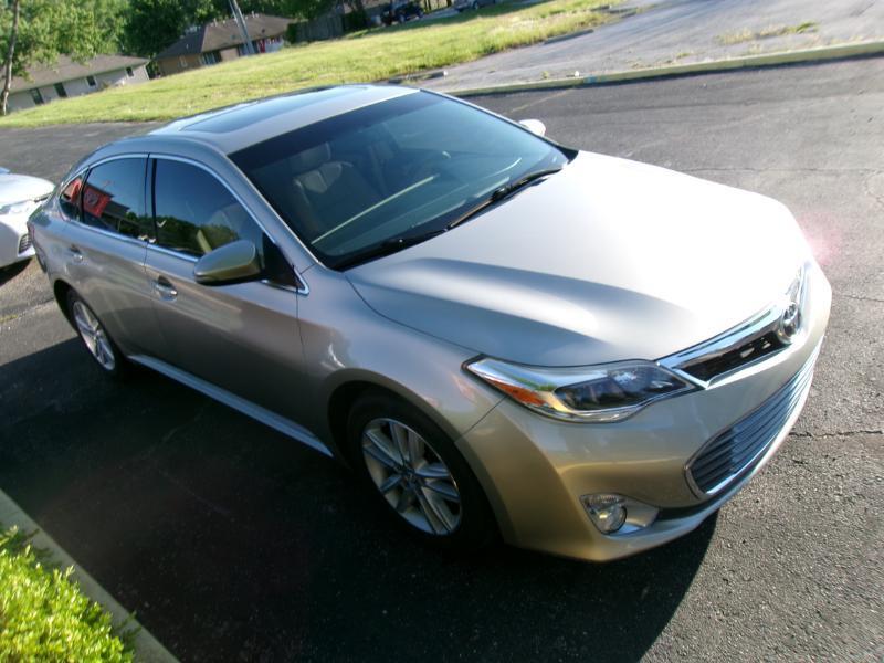Toyota Avalon XLE 2013