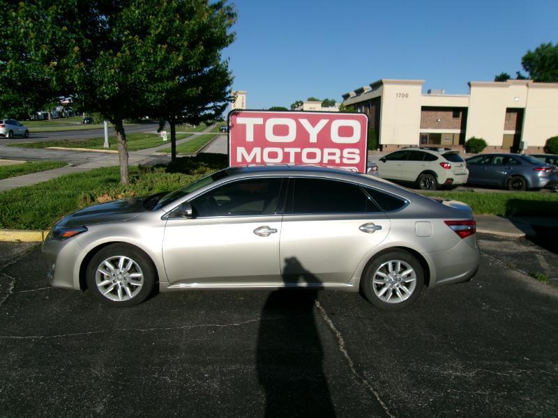 Toyota Avalon XLE 2013