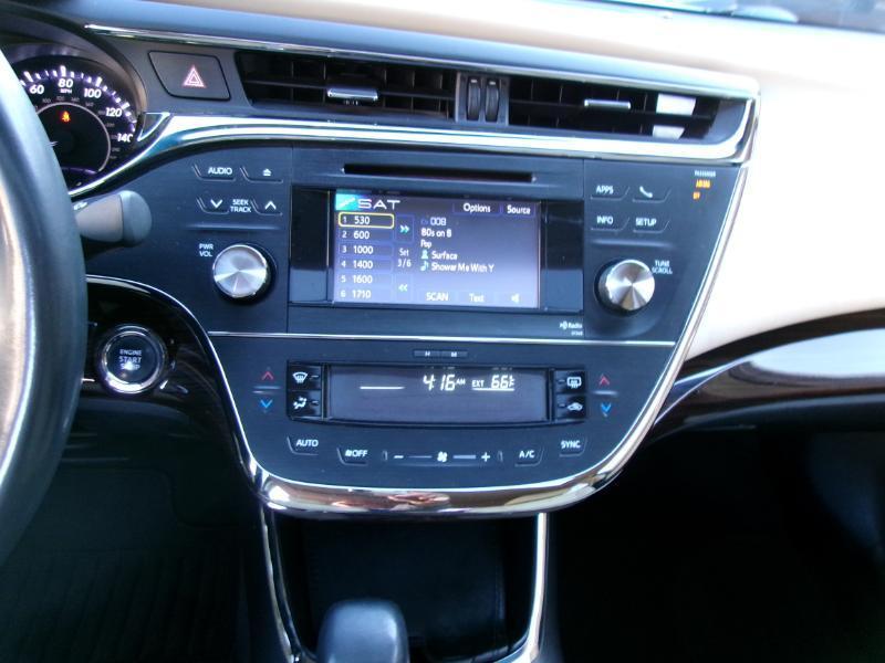Toyota Avalon XLE 2013