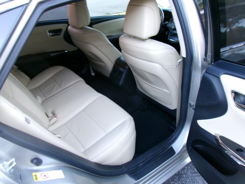 Toyota Avalon XLE 2013