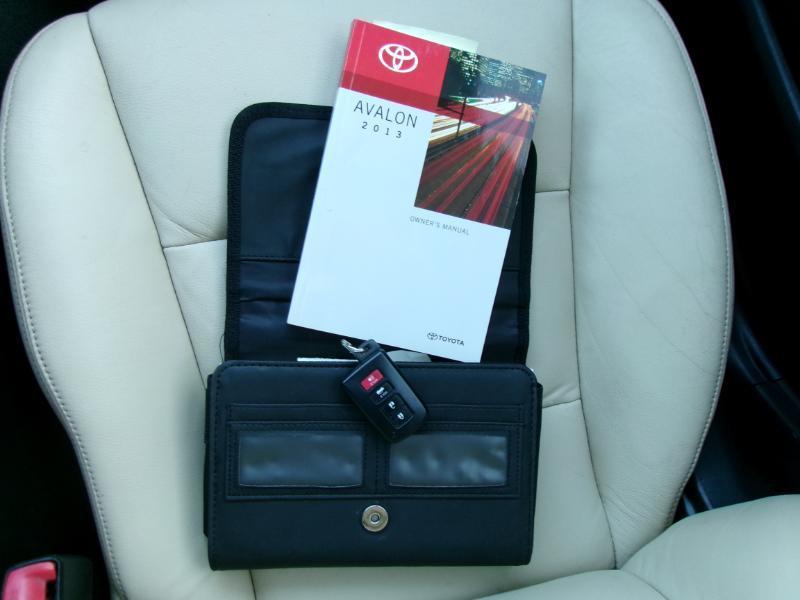 Toyota Avalon XLE 2013