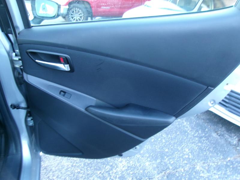 Toyota Yaris iA 6A 2017