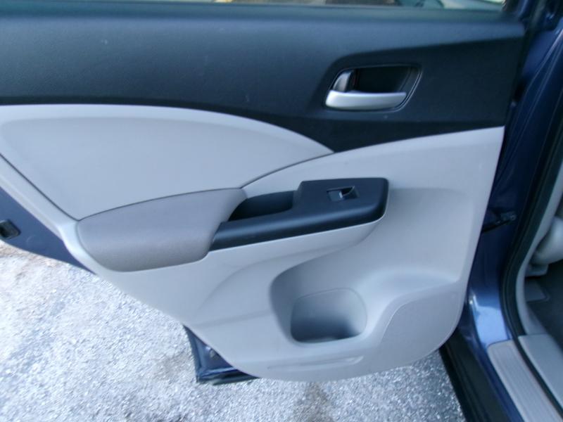 Honda CR-V LX 4WD 5-Speed AT 2014