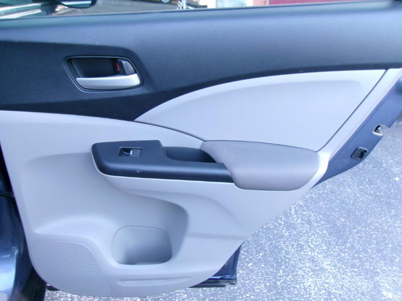 Honda CR-V LX 4WD 5-Speed AT 2014