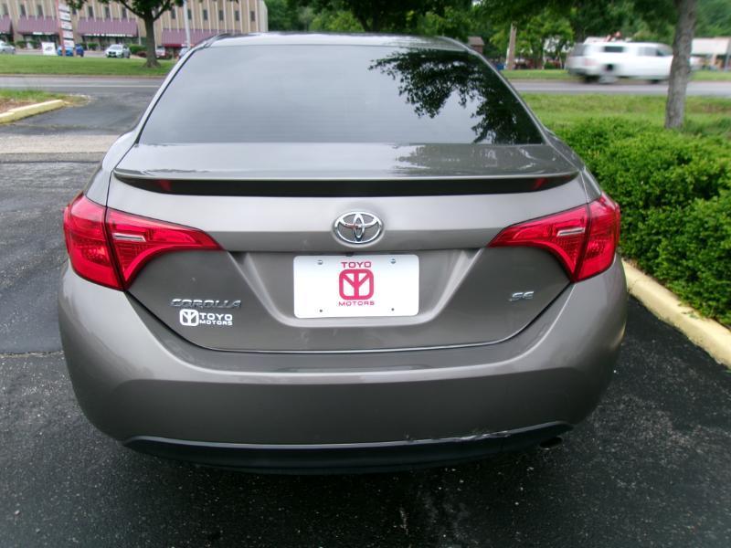 Toyota Corolla SE CVT 2018