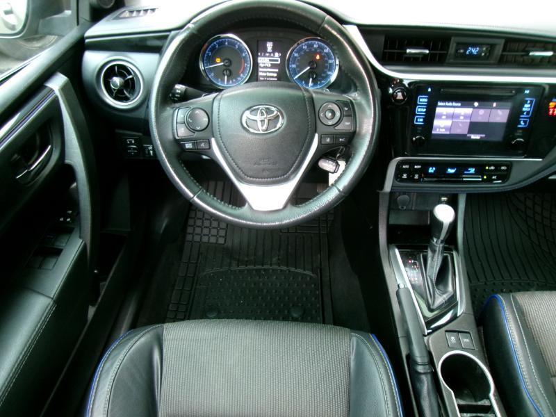 Toyota Corolla SE CVT 2018