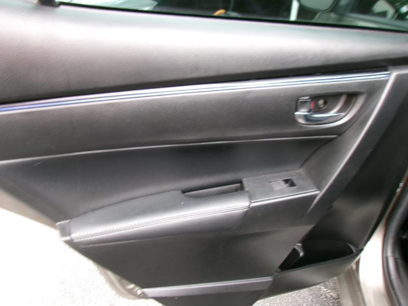Toyota Corolla SE CVT 2018