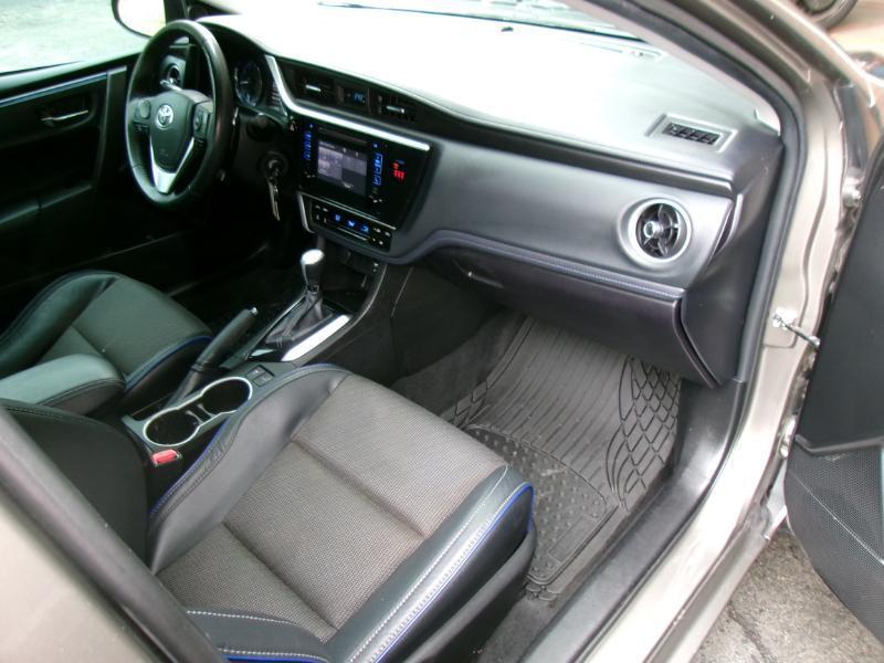 Toyota Corolla SE CVT 2018