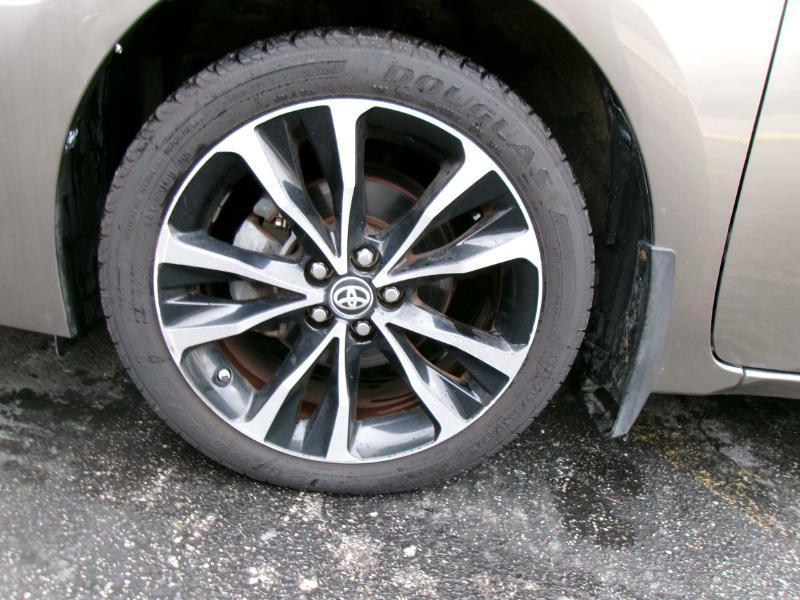 Toyota Corolla SE CVT 2018