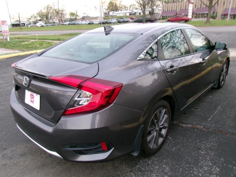 Honda Civic EX Sedan CVT 2020