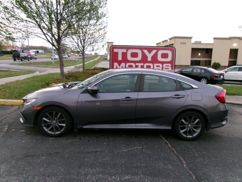 Honda Civic EX Sedan CVT 2020