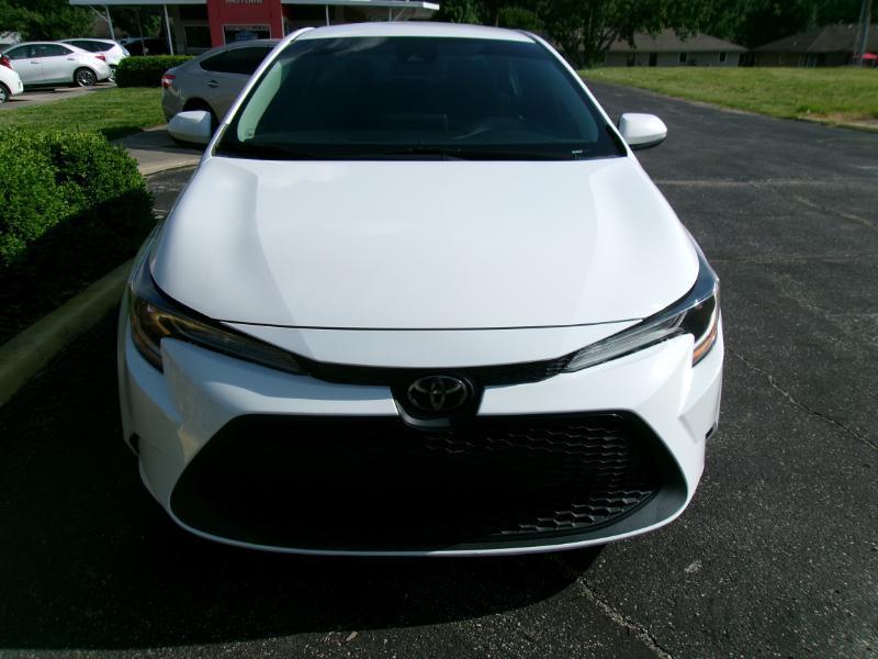 Toyota Corolla LE 2021