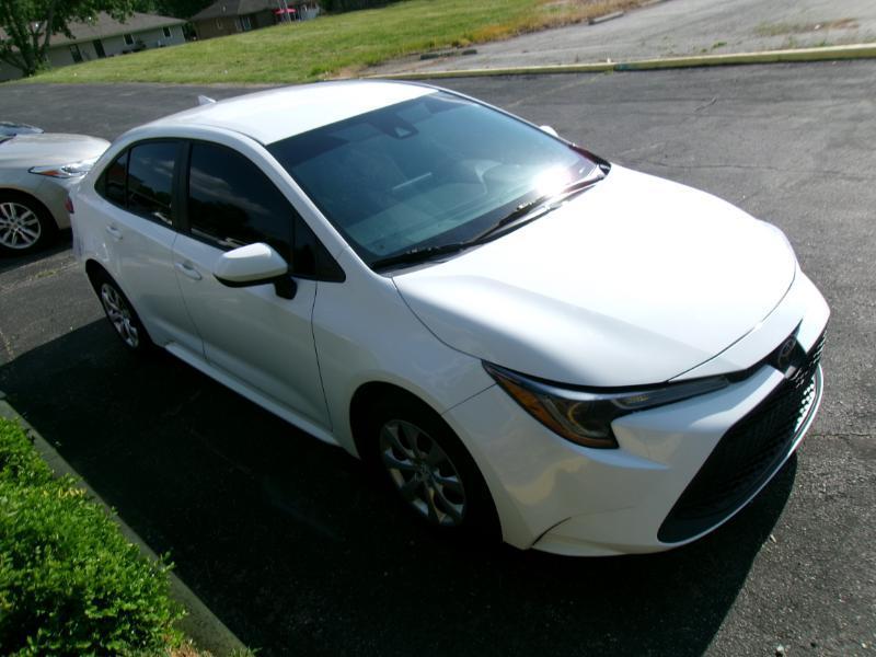 Toyota Corolla LE 2021