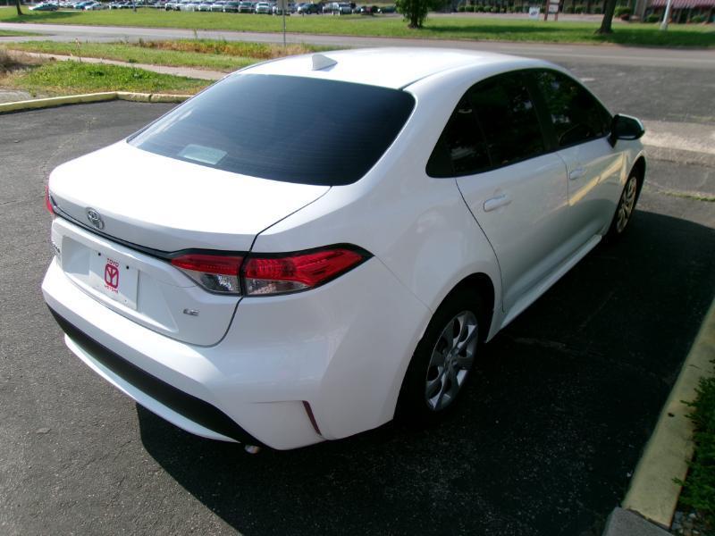 Toyota Corolla LE 2021