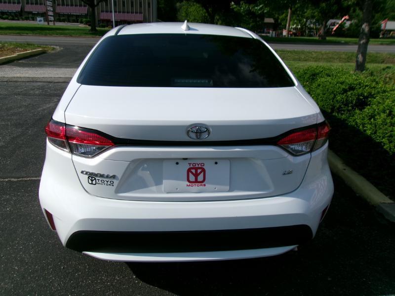 Toyota Corolla LE 2021