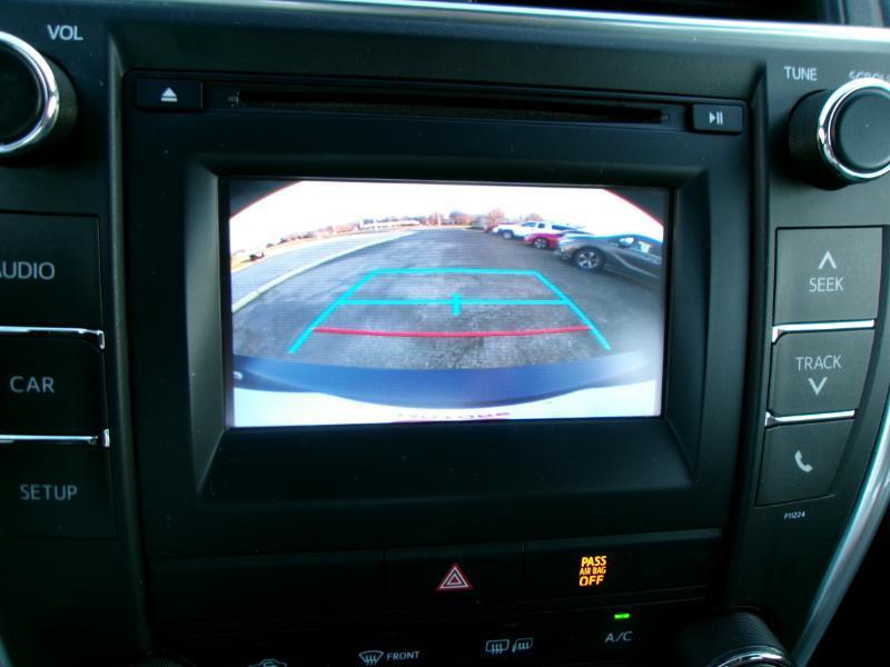 Toyota Camry SE 2016