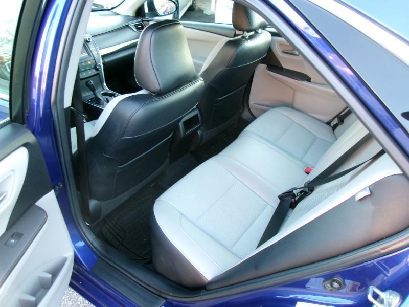 Toyota Camry SE 2016