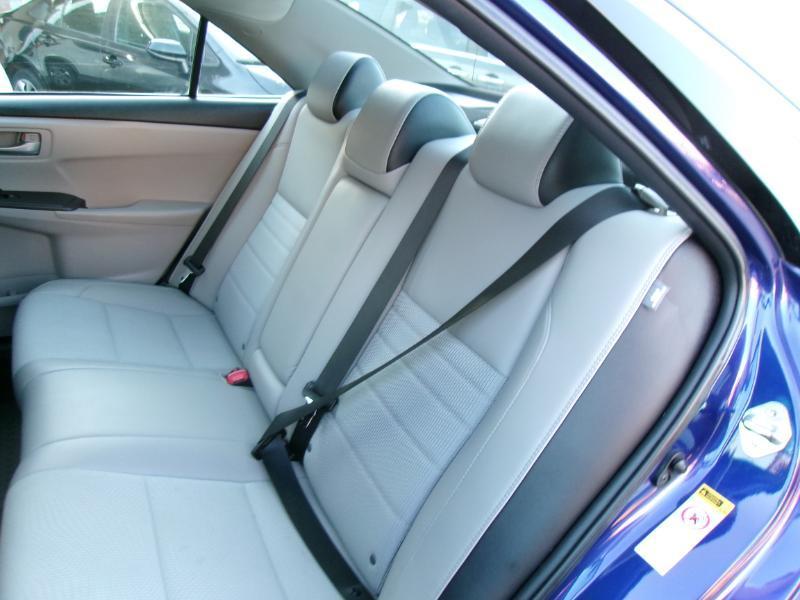 Toyota Camry SE 2016