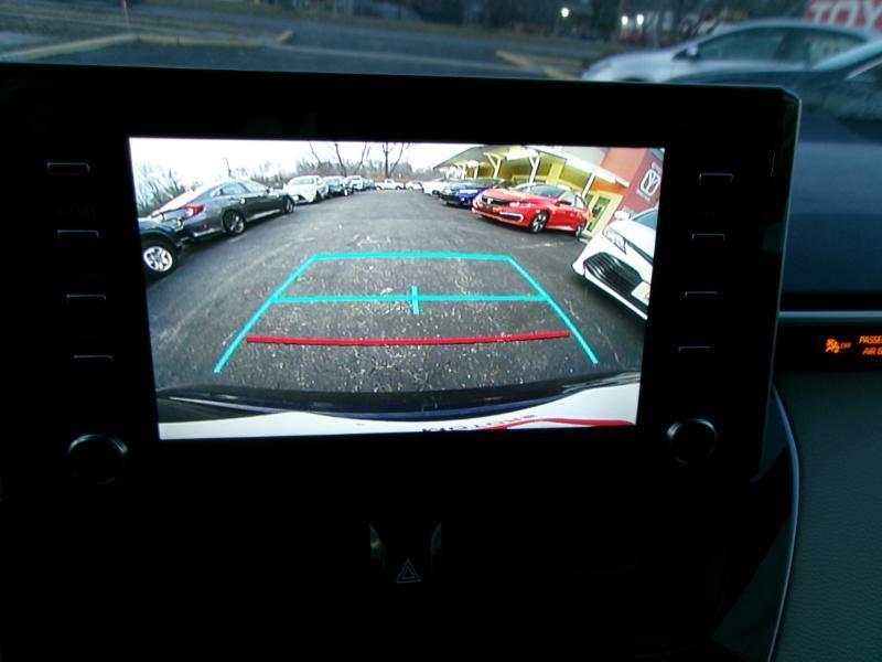 Toyota Corolla LE Hybrid 2020