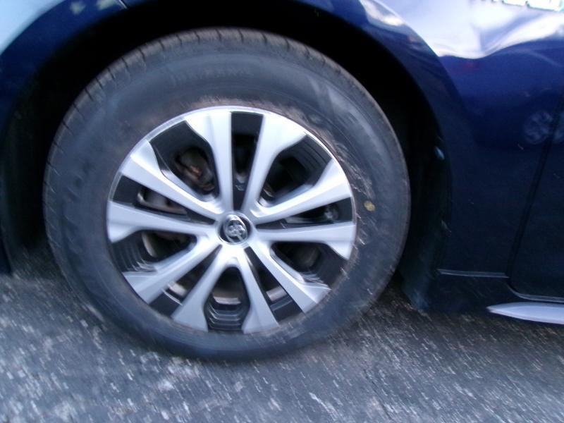 Toyota Corolla LE Hybrid 2020