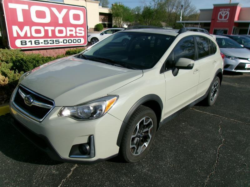 2017 Subaru Crosstrek 2.0i Limited PZEV CVT
