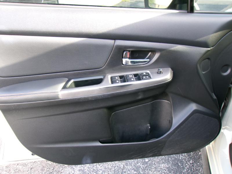 Subaru Crosstrek 2.0i Limited PZEV CVT 2017