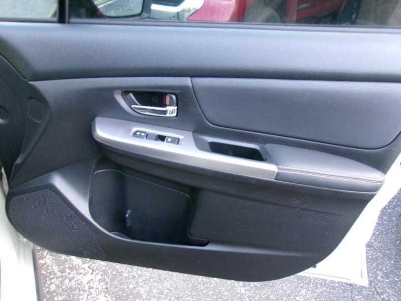 Subaru Crosstrek 2.0i Limited PZEV CVT 2017