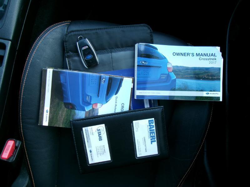Subaru Crosstrek 2.0i Limited PZEV CVT 2017
