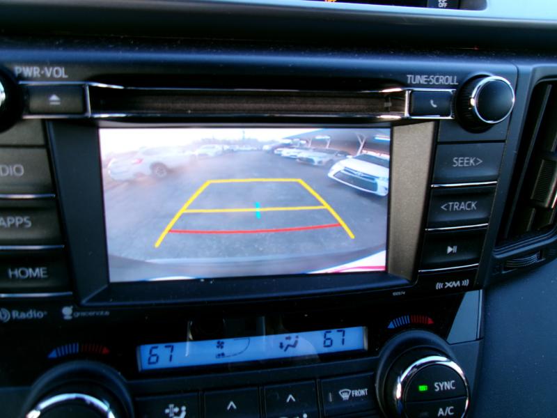 Toyota RAV4 XLE AWD 2018