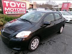 2012 Toyota Yaris 