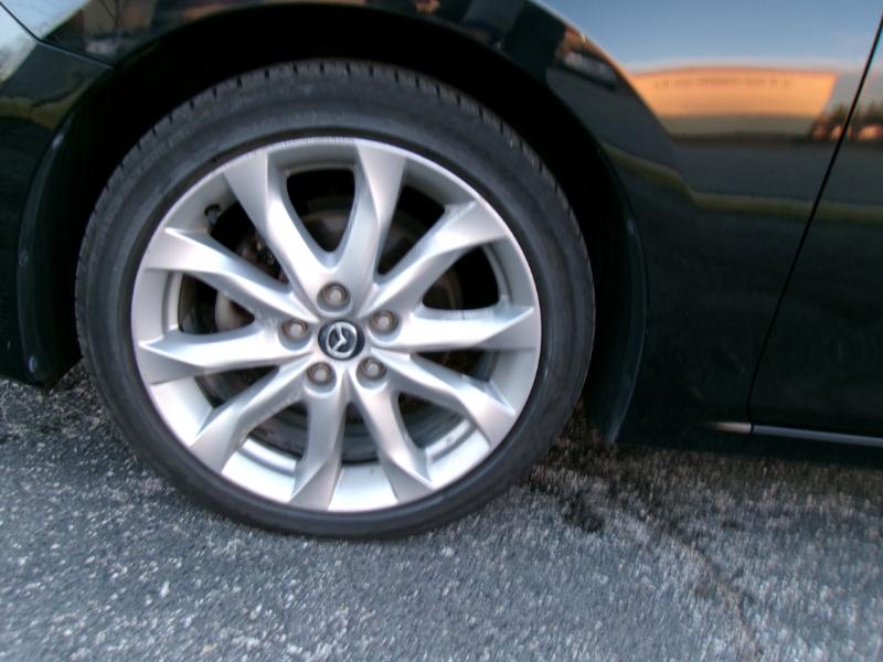 Mazda MAZDA3 s Grand Touring AT 4-Door 2016