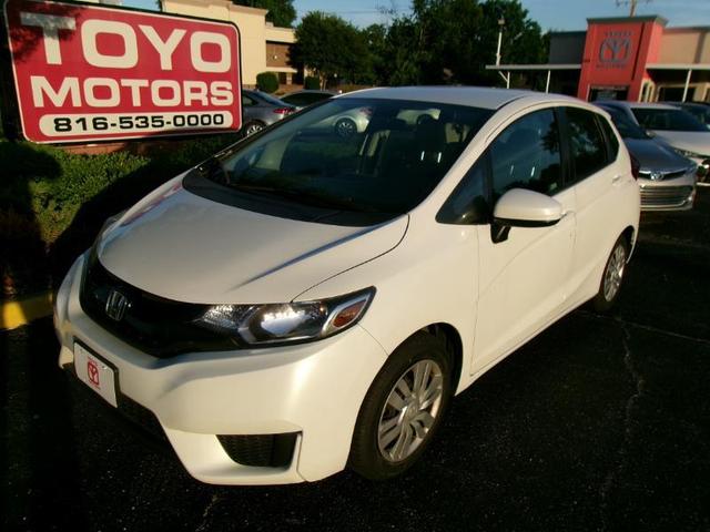 White 2017 Honda Fit LX Hatchback Front-Wheel Drive Automatic