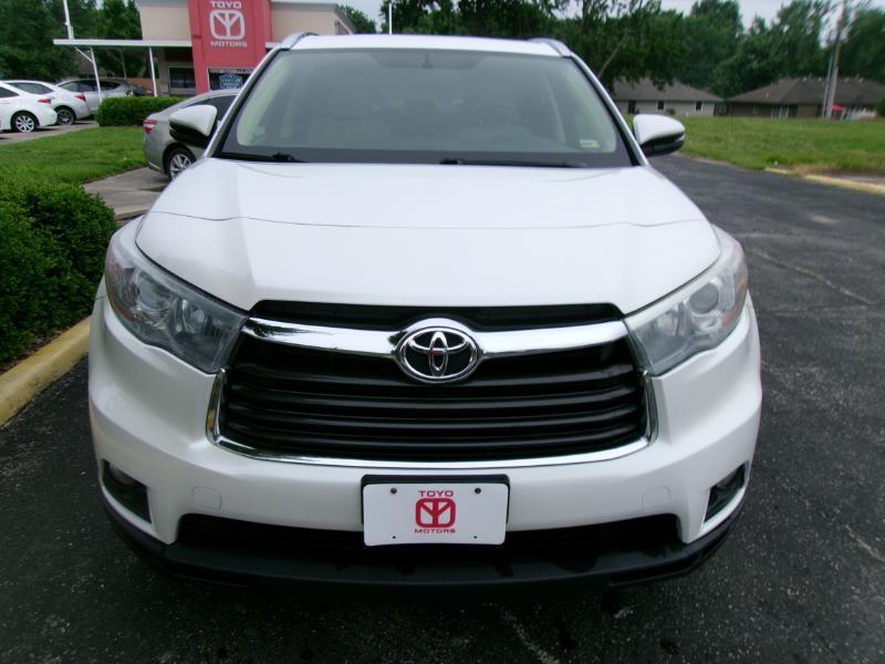 Toyota Highlander XLE AWD V6 2016