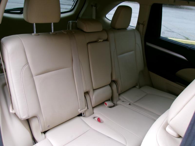 Toyota Highlander XLE AWD V6 2016