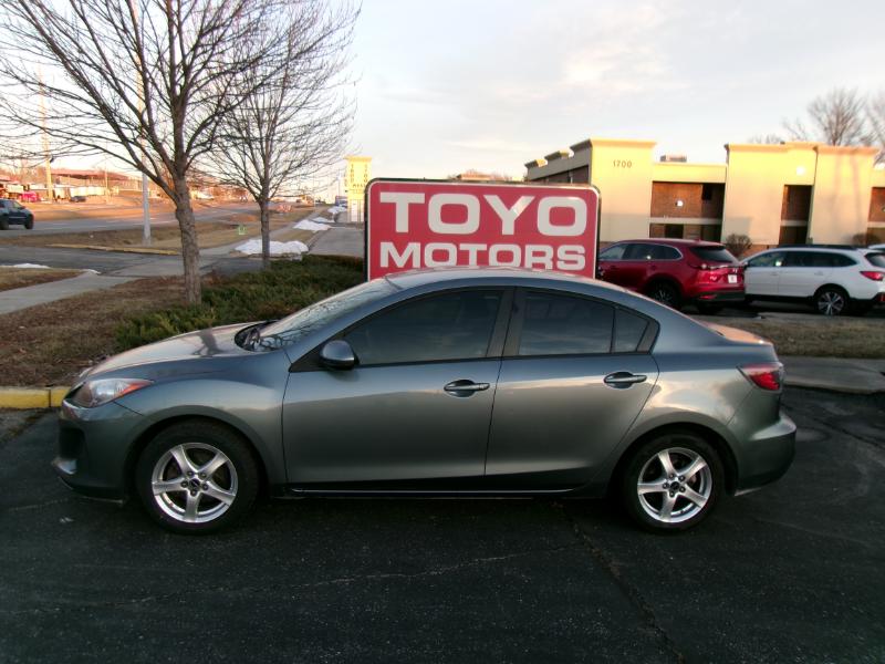 Mazda MAZDA3 i SV AT 4-Door 2013