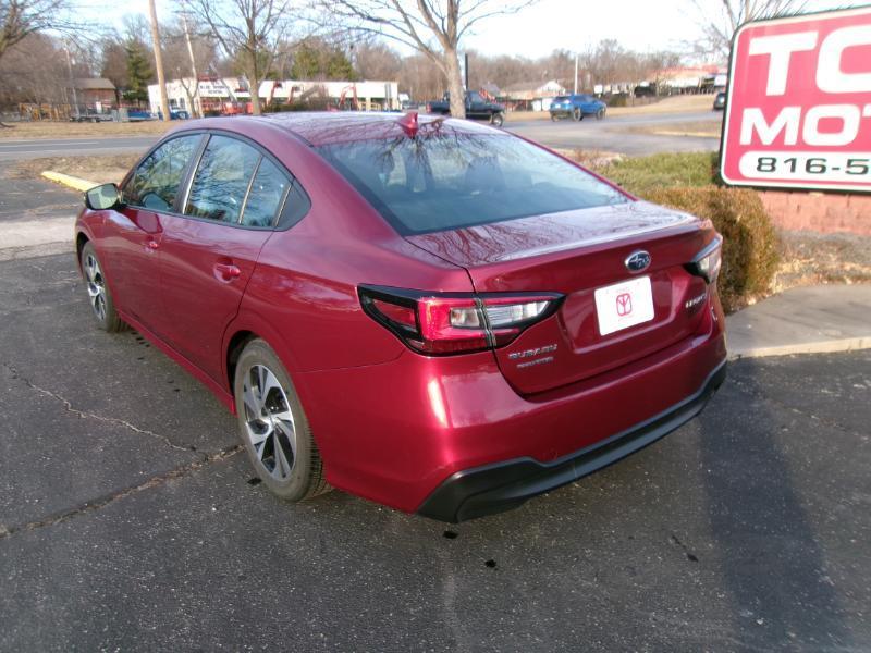 Subaru Legacy Premium 2024