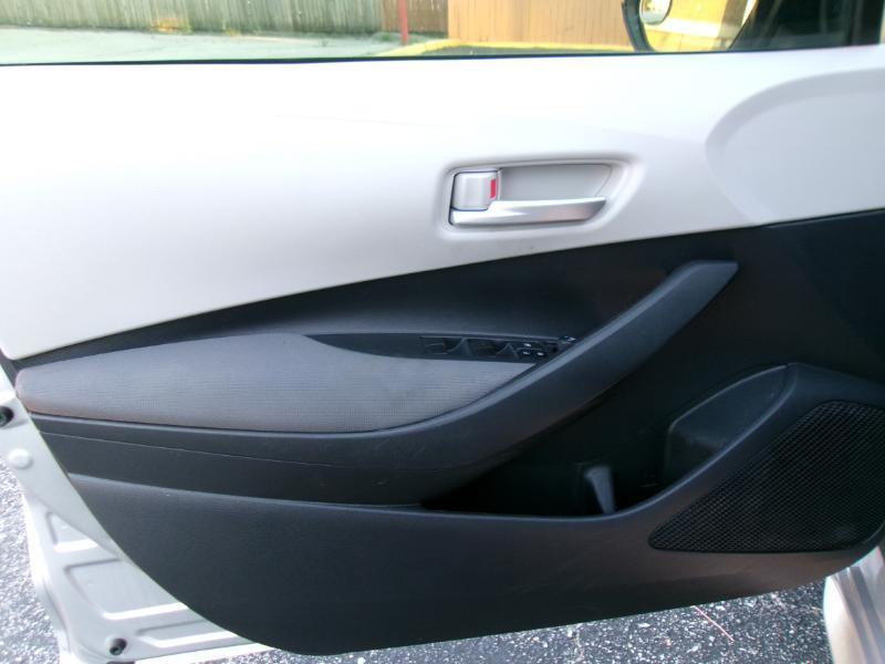 Toyota Corolla LE 2021