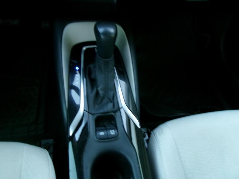 Toyota Corolla LE 2021