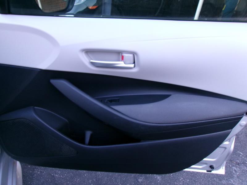 Toyota Corolla LE 2021