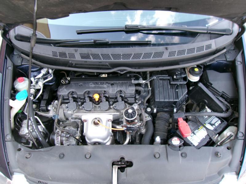 Honda Civic EX-L Sedan 5-Speed AT 2010