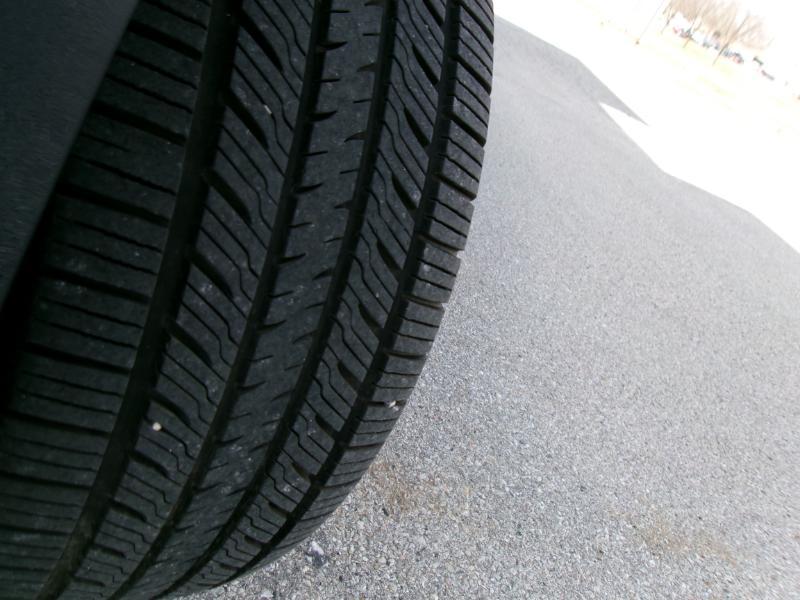 Honda Civic EX-L Sedan 5-Speed AT 2010