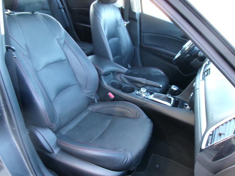 Mazda MAZDA3 s Grand Touring AT 4-Door 2015