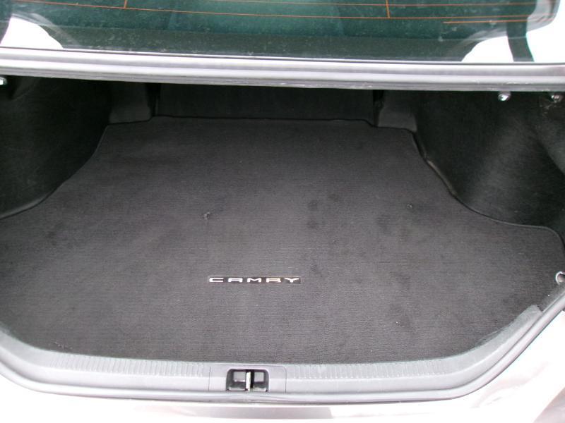 Toyota Camry SE 2019