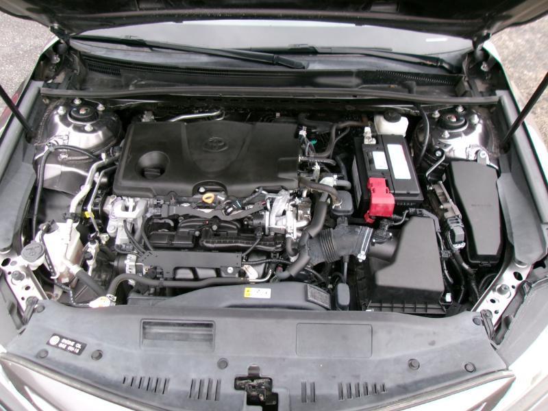 Toyota Camry SE 2019