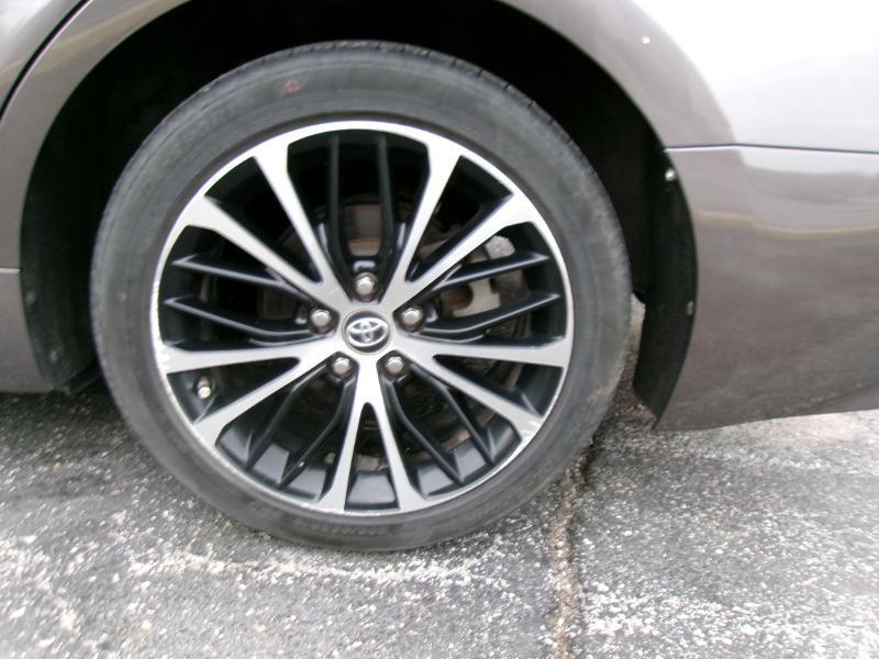 Toyota Camry SE 2019