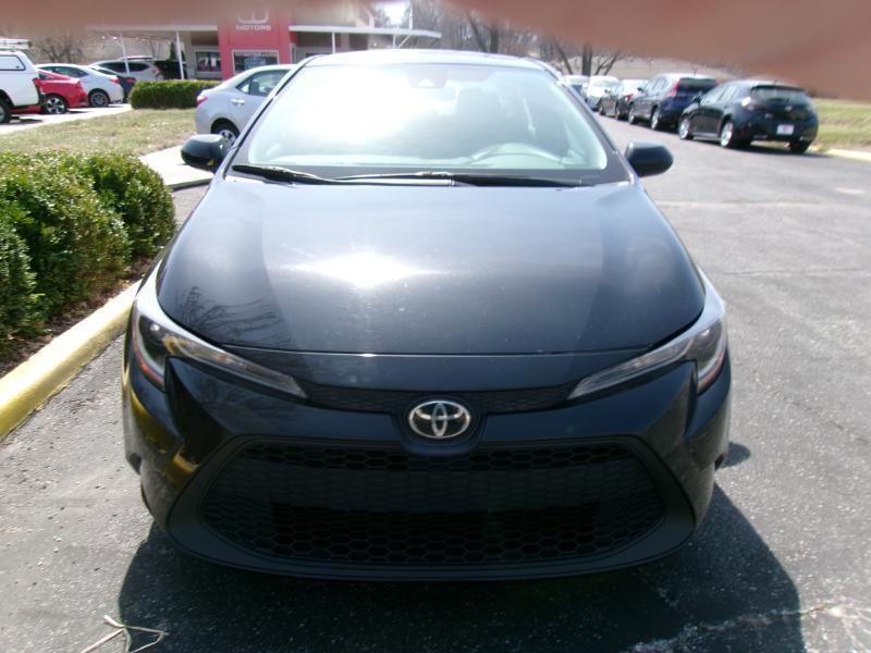 Toyota Corolla LE 2021